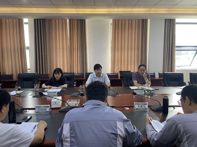 集團公司黨委書記董事長趙震海一行到公司進行調研2 - 副本.jpg